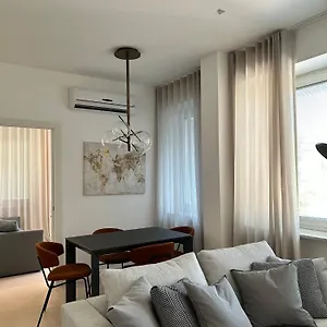 Imhome Via Torino Apartamento Milán